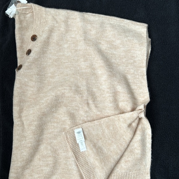New Loft pullover sweater. Loose fitting xs - Picture 2 of 3